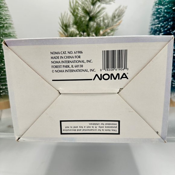 Vintage Noma Dickensville Porcelain Tree Stand Christmas Holiday Village Decor - Picture 10 of 14